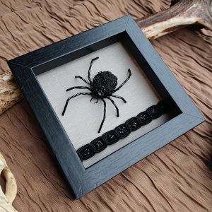 Petite araignée full noire